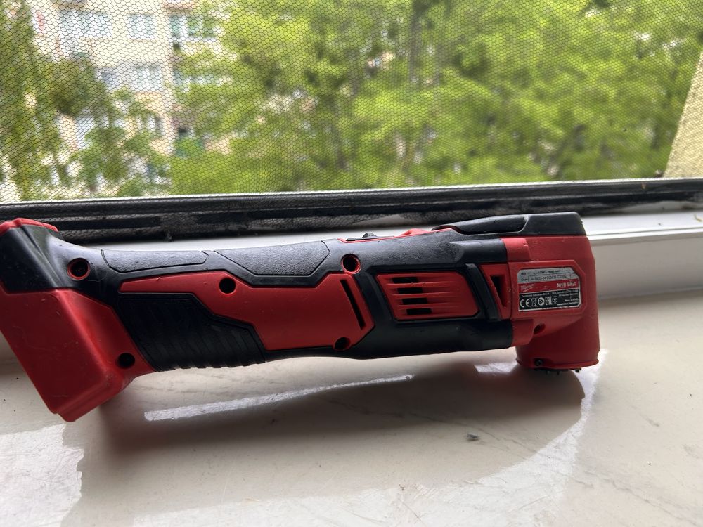 OKAZJA! Milwaukee M18 BMT – działa, lecz osłabiona moc