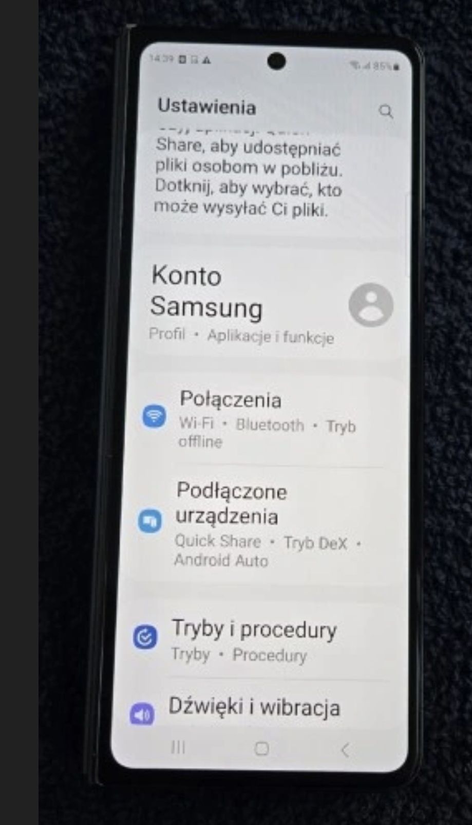 Samsung Galaxy Z Fold4 przedni wyświetlacz 100% sprawny