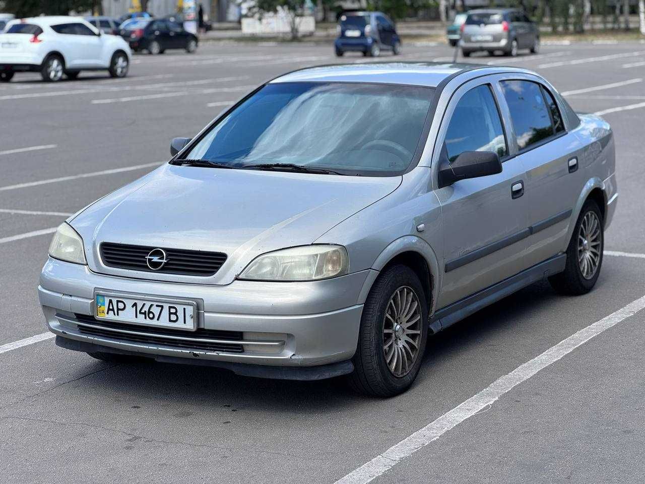 Opel Astra 2008 1.6 Мкпп.