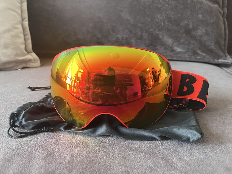 Гірськолижна маска