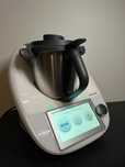 Thermomix TM6 biały + komplet akcesoriów i książka – stan dobry