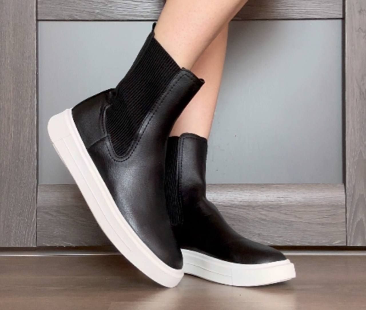 Ботінки челсі від Zara