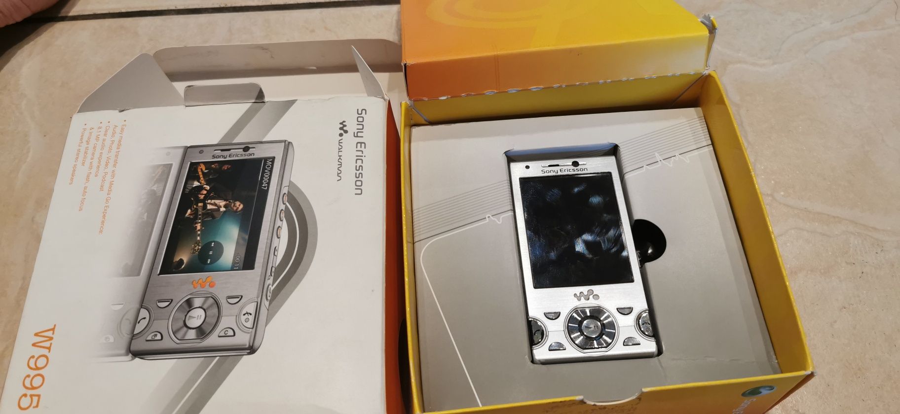 Sony Errcsson W995 kolekcjonerski kompletny