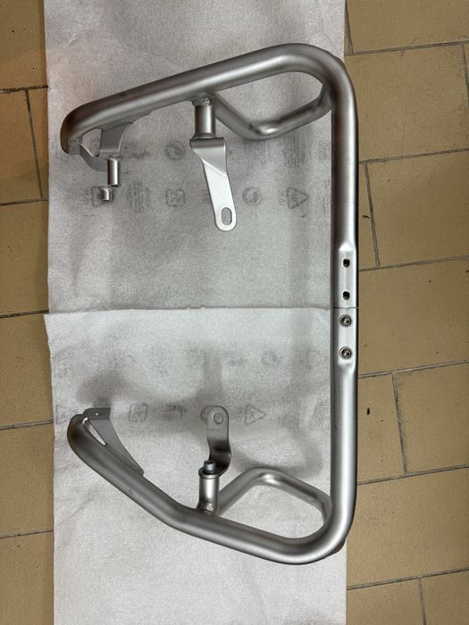 Crashbar bmw f650gs f700gs f800gs