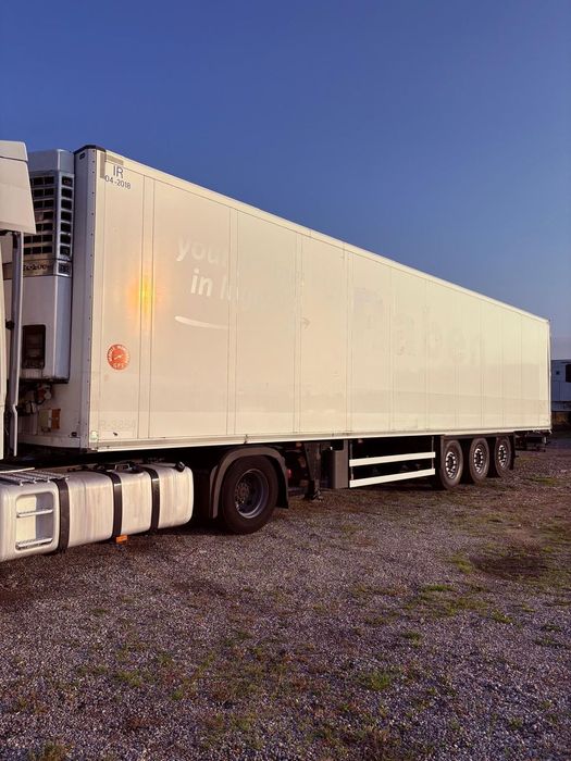 Schmitz Cargobull  Naczepa chłodnia Schmitz 2012 z agregatem Thermo King SL200e