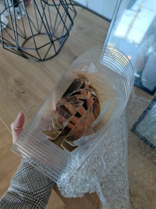 Numerki na stół plexi 10 sztuk