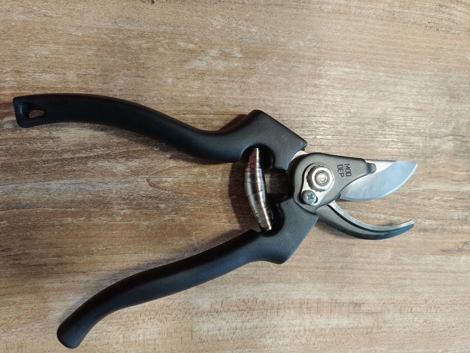 Sekator Fiskars Profesjonalny