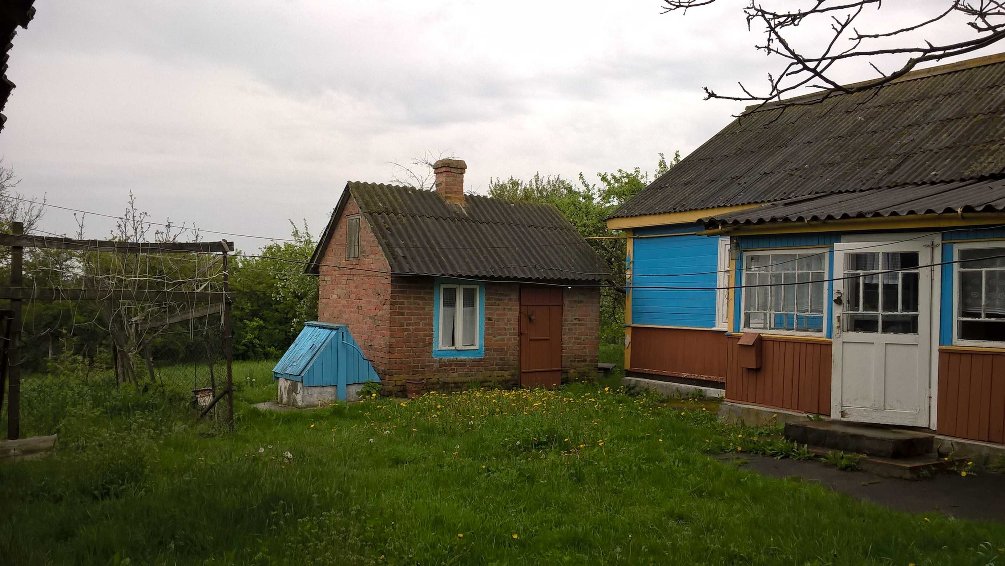 Будинок із землею в селі Сьомаки, 25 км від центру Луцька