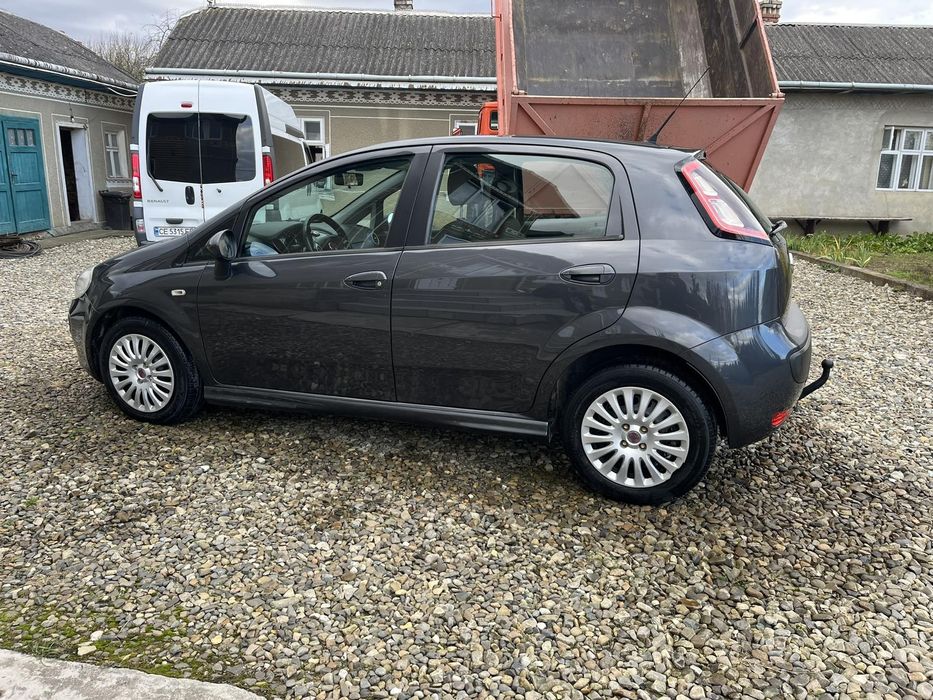 Fiat Punto 1.3tdi evo 2010 рік