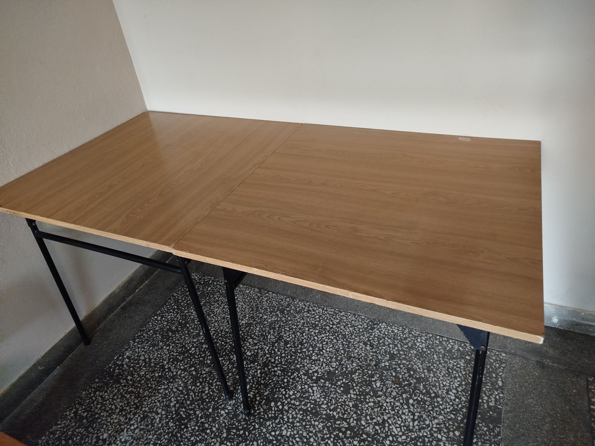 Stół ławka z nogami metalowymi