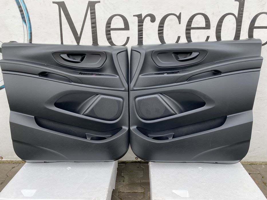 Карта Обшивка дверей Vito w447 розборка