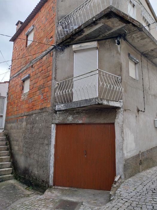 Vendo moradia .chave na mão