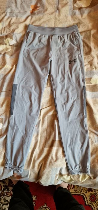 Спортивні штани Under Armour