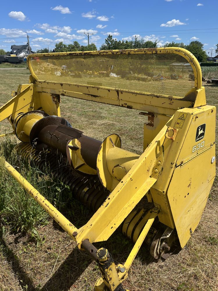 Sprzedam czesci do pick up 630 john deere