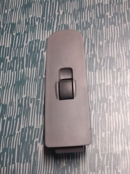 Botões Comando Vidros Mitsubishi Colt Ano 2005 Porta Esquerda e Dirt