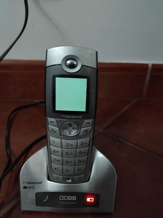 Telefone móvel de rede fixa PT Advanced