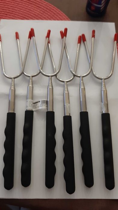 Możliwy transport teleskopowe kije na ognisko