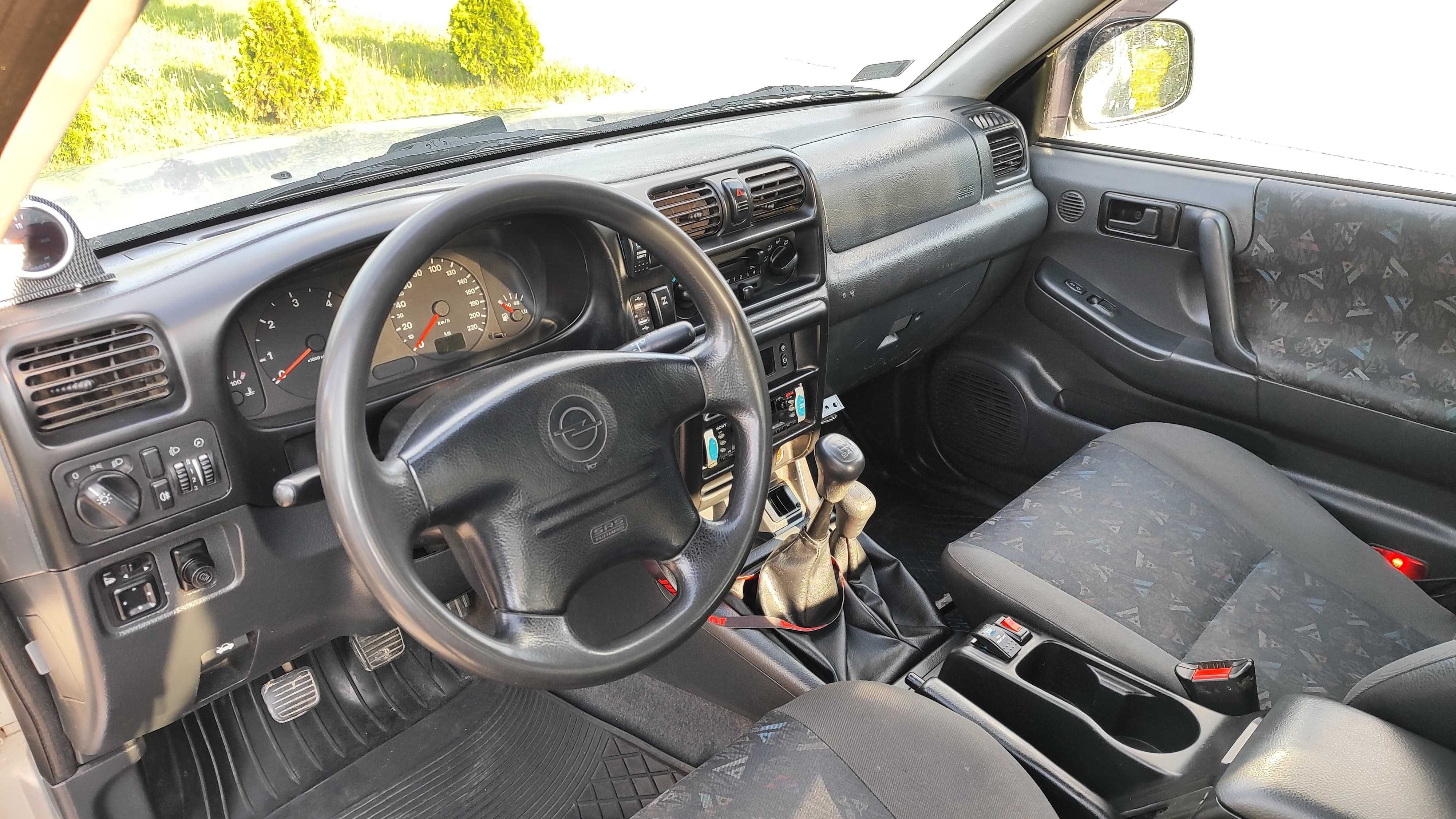 Opel Frontera B 2.2 DTI 4x4