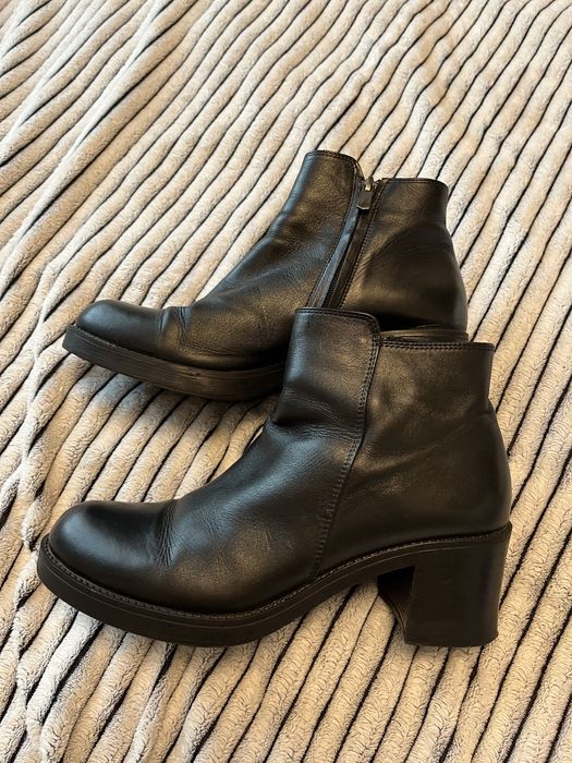 Взуття жіноче зимове