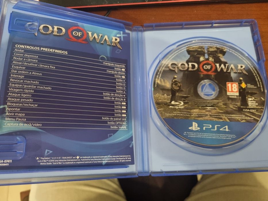 Ps4 god of war- versão português
