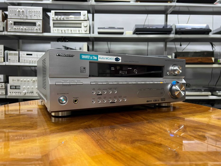 Amplituner Pioneer VSX-915 Audio Room