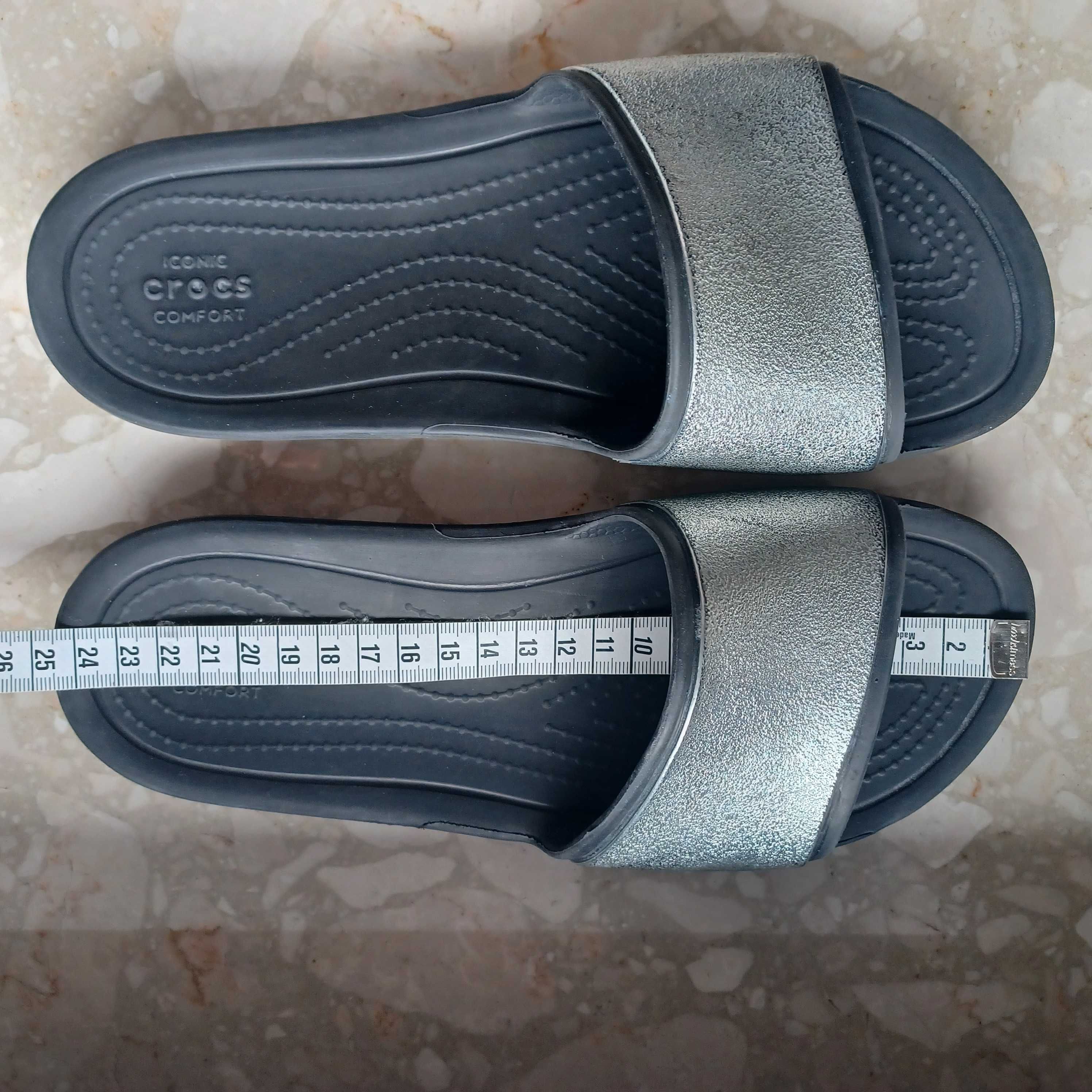 Klapki crocs W6 czarne
