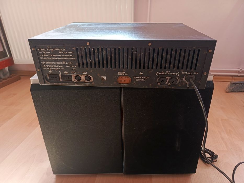 Kompletny sprzęt muzyczny stary