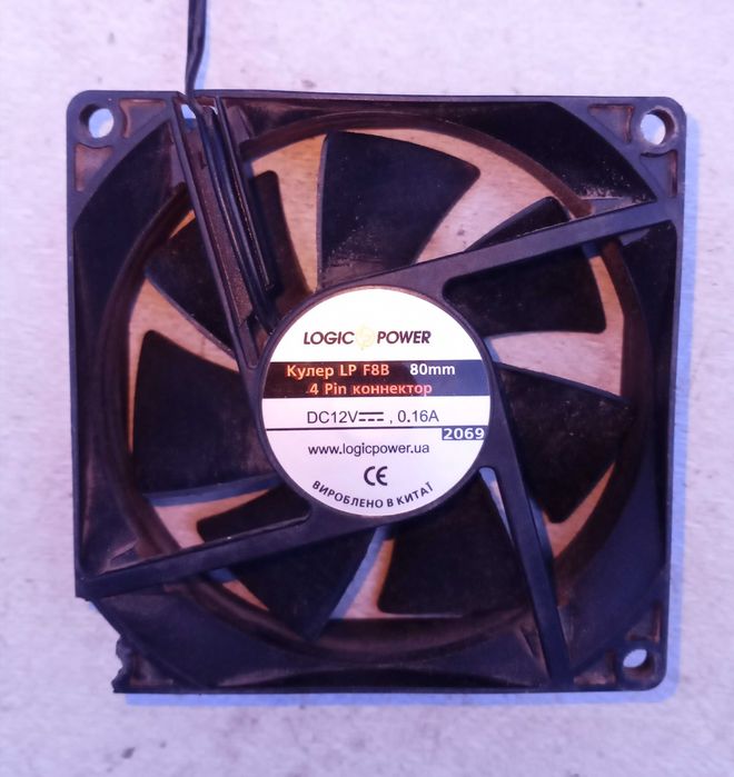 Кулер вентилятор 80х80х25 мм ноутбука