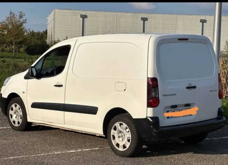 Peugeot partner 3 L 1.6 HDI A/C 2015