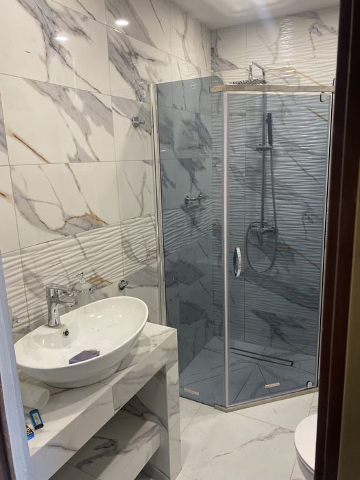 kafelkowanie-remonty łazieneki-odpływy liniowe