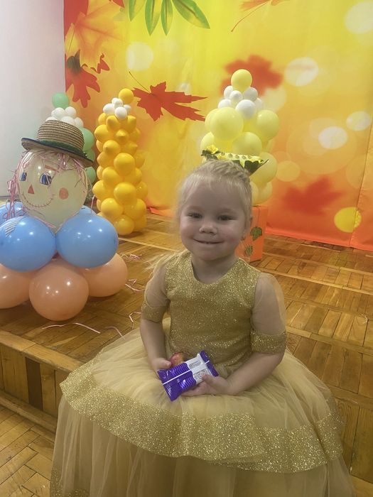 Сукня на випуск