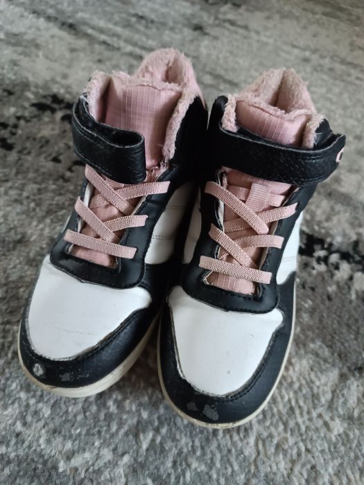 Продам демисезоні ботінки