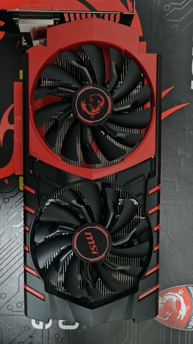 БУ Комп'ютерні комплектуючі та запчастини