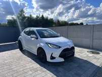 Toyota Yaris Mały przebieg, bogata wersja, piękny stan