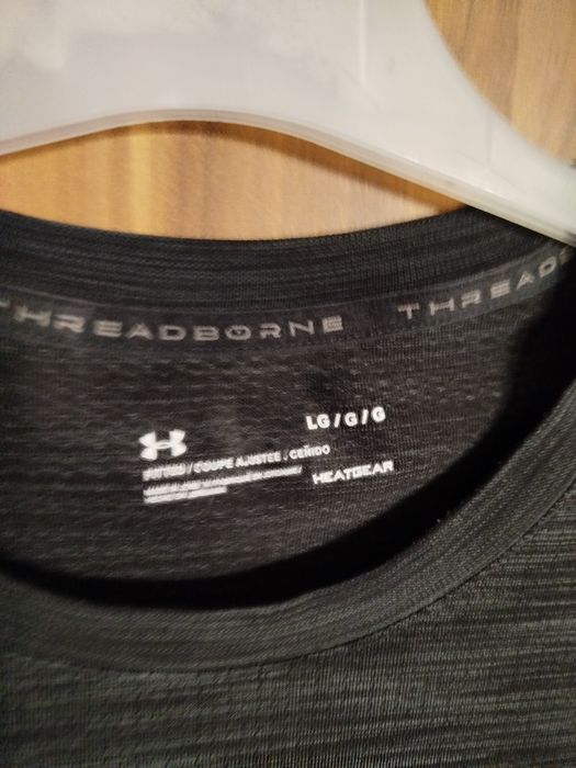 Koszulka męska Under Armour bezszwowa rozmiar L stan idealny