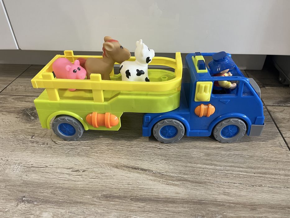 Rezerw  Farm Truck zwierzęta na wsi. Zabawka Interaktywna.