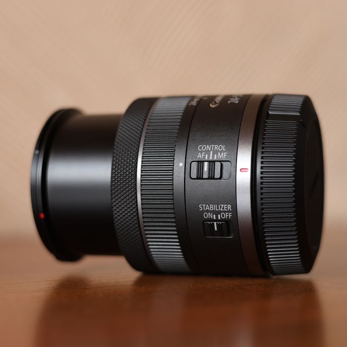Об'єктив объектив Canon RF 24-50 мм f 4,5-6,3 IS STM