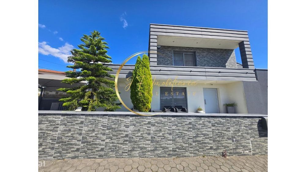 Moradia Única Em Albergaria-A-Velha