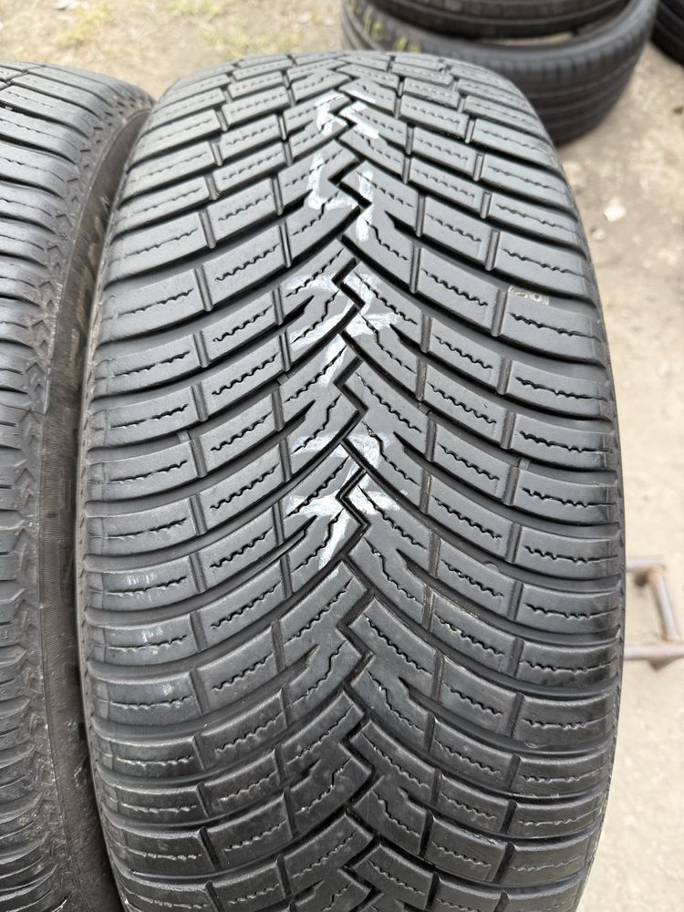 Opony wielosezonowe 235/50/20 Pirelli 2szt 6,5mm 2022r