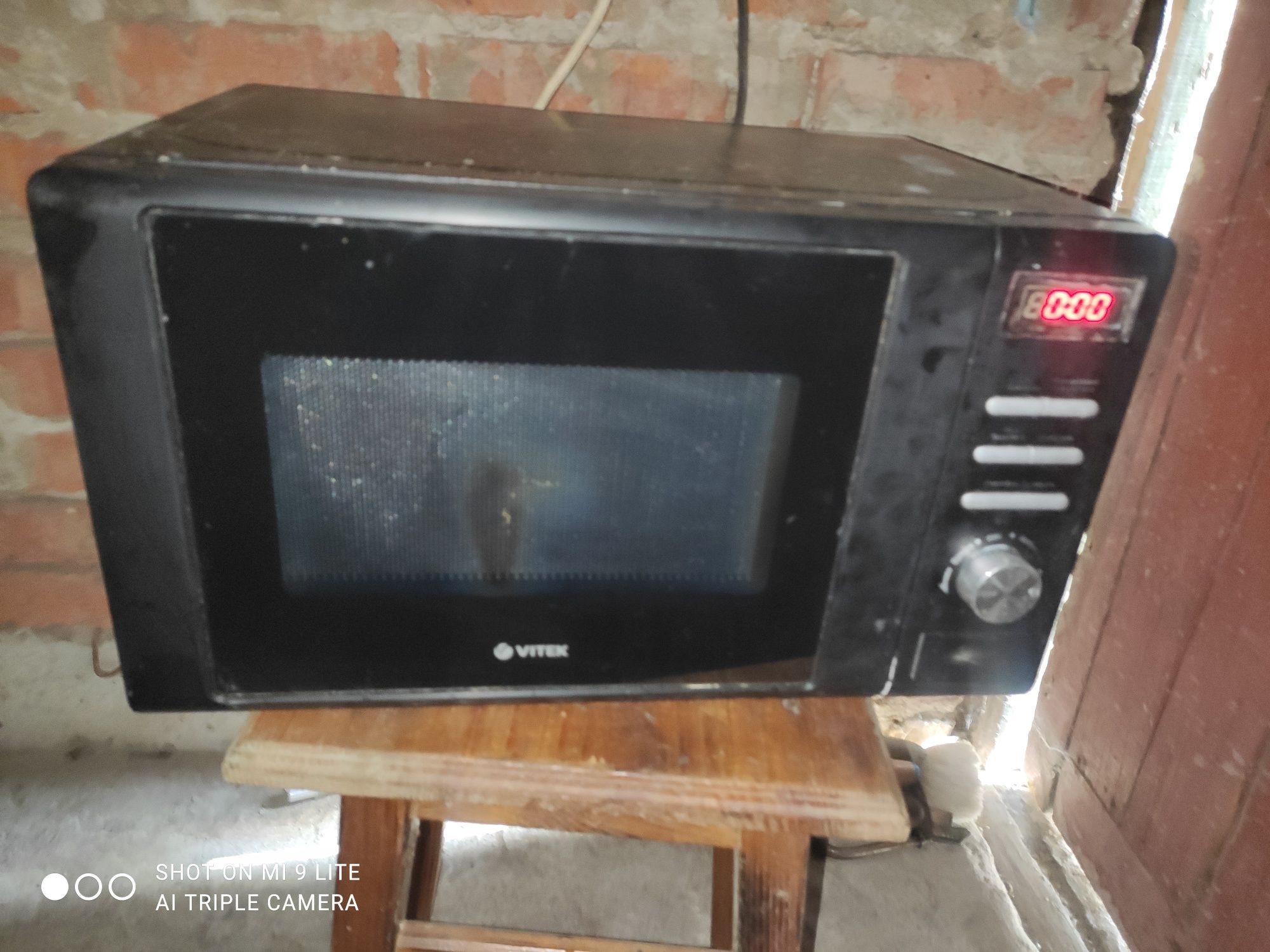 Продам микроволновку для дома
