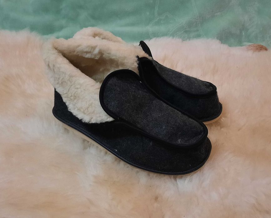 Чоловічі кімнатні чуні-калоші з овчиною (із задником), тапочки-чуні
