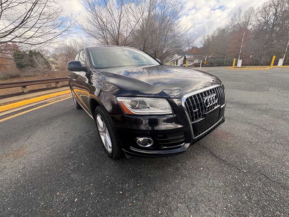 Audi Q5      2015