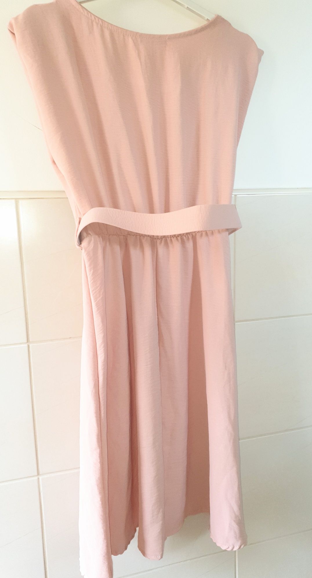 Codowna morelowa sukienka Lily&Rose M/L