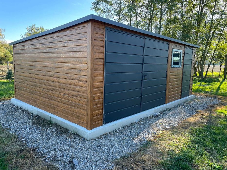 Garaż Blaszany Drewnopodobny 5x3 - Blaszak Ogrodowy w Super Cenie!