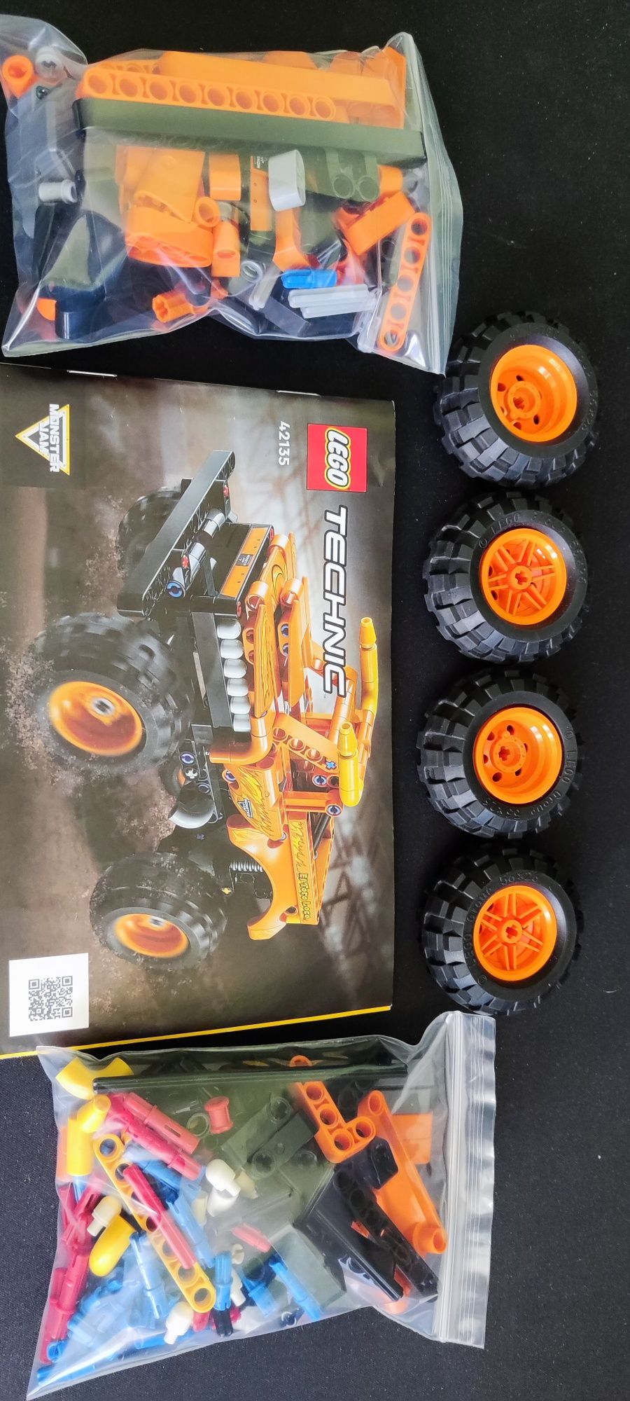 Zestaw LEGO Technic 42135