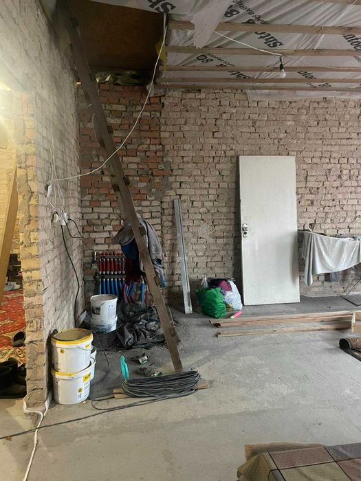 Будинок у Любимівці: 115 м², 12,5 сот, асфальтований під’їзд.