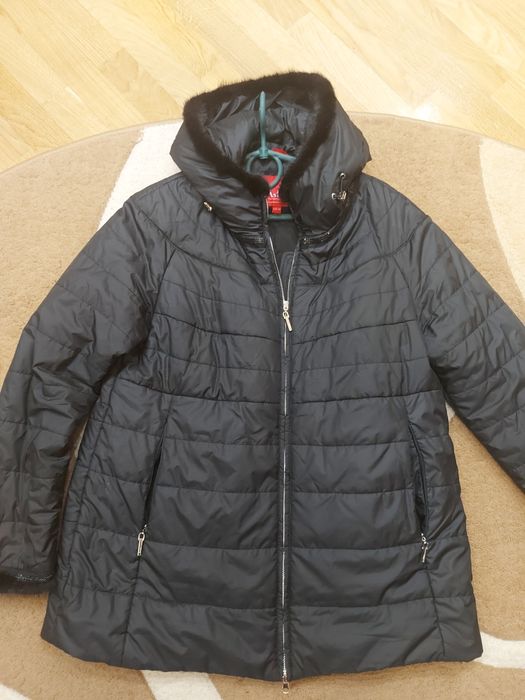 Жіночий одяг. Куртки зимові.