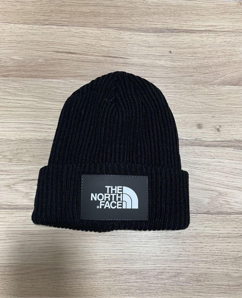 The North Face czarna czapka zimowa unisex