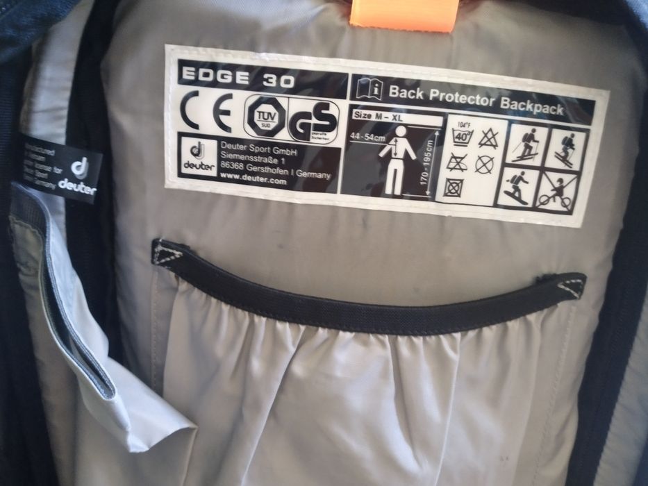 Plecak turystyczny narciarski DEUTER EDGE 30 certyfikowany 30 L