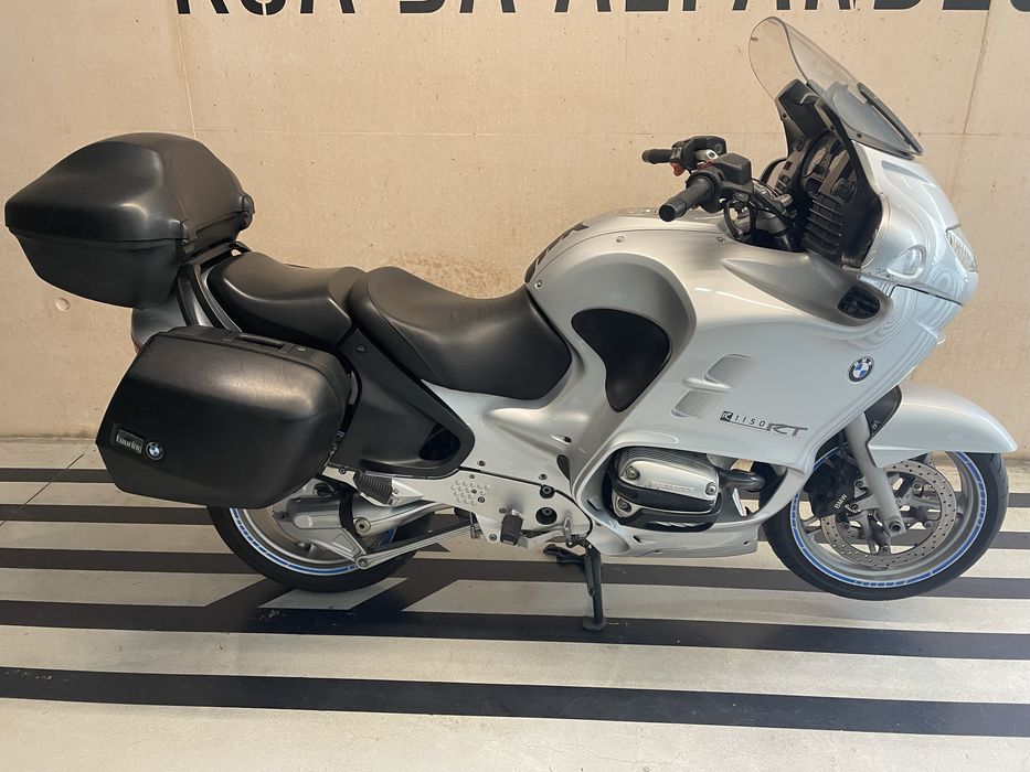Vendo bmw r1150rt de 2003 em otimo estado.